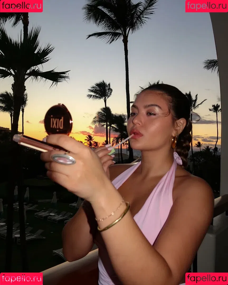 Sofia Jamora Onlyfans Photo Gallery 