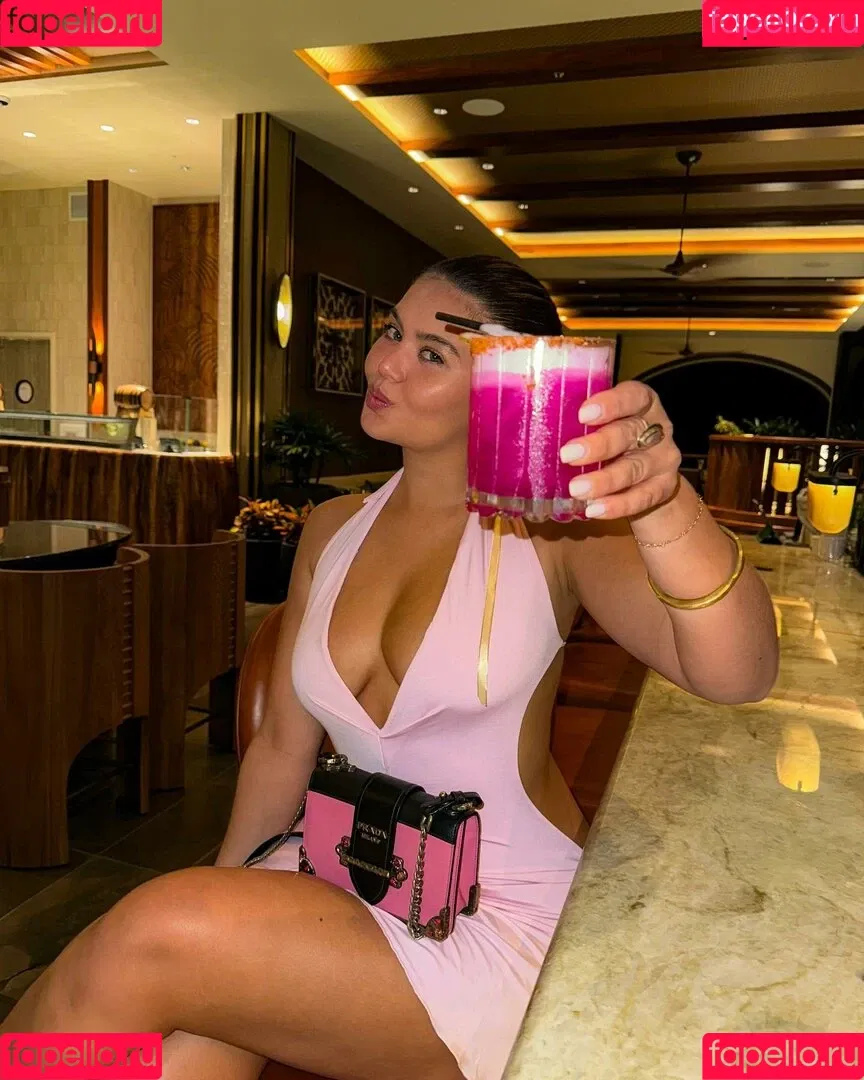 Sofia Jamora Onlyfans Photo Gallery 