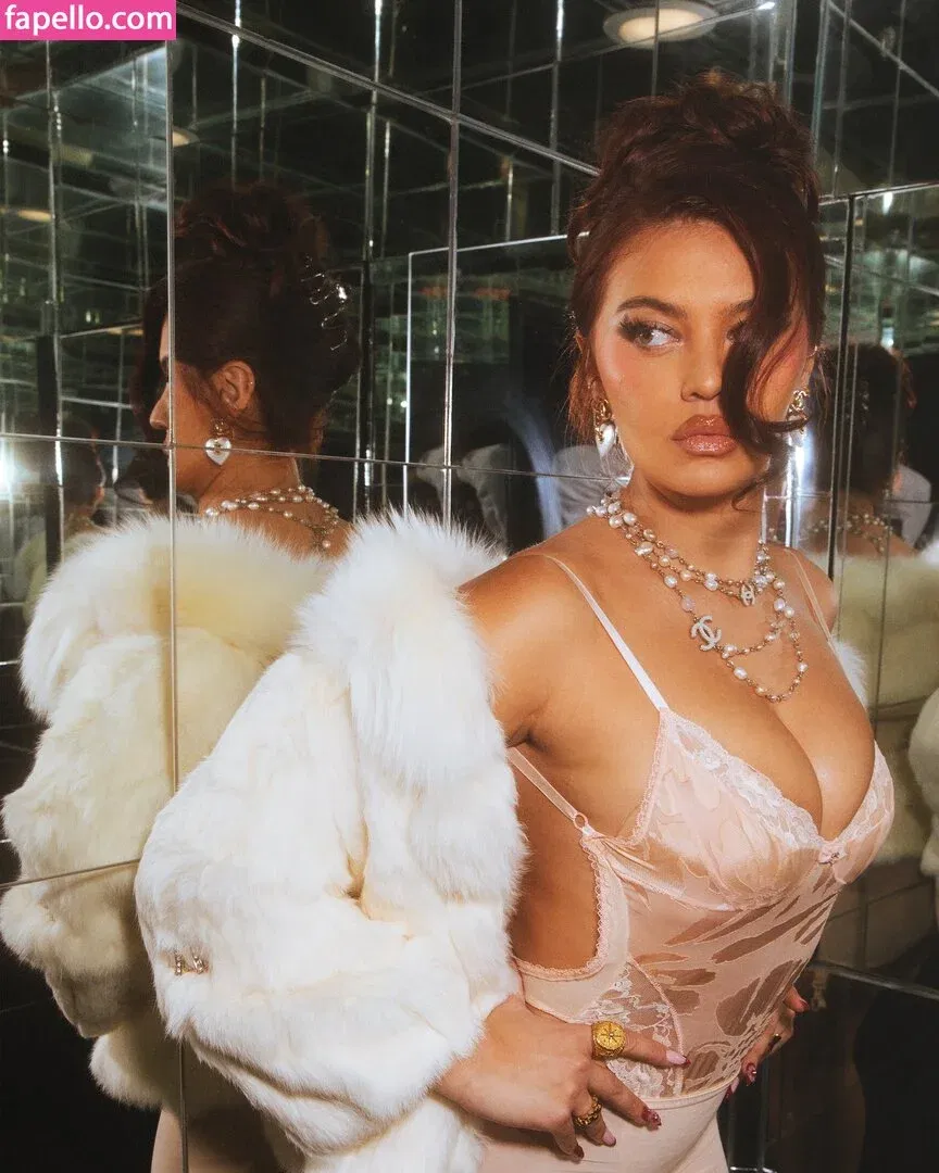 Sofia Jamora Onlyfans Photo Gallery 