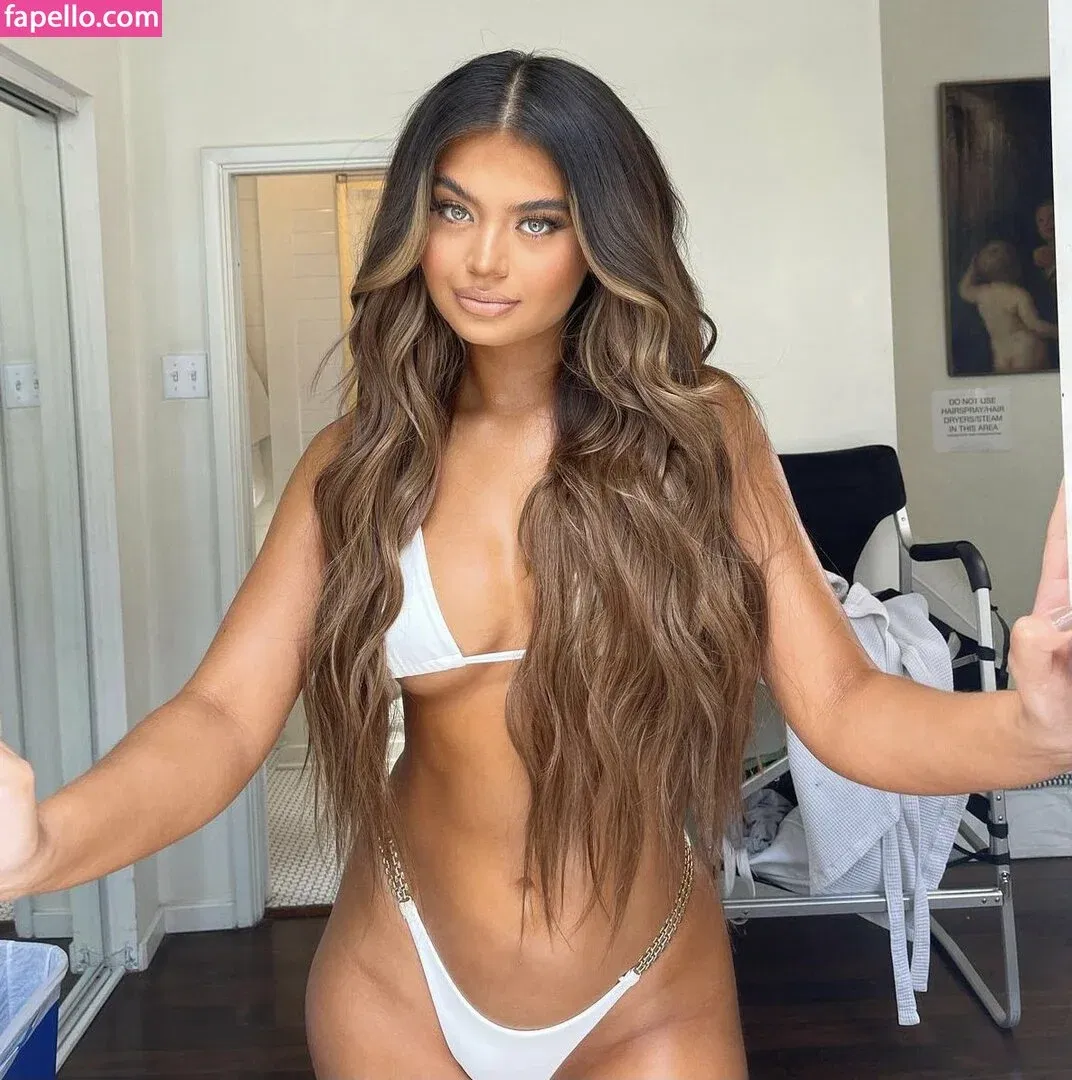 Sofia Jamora Onlyfans Photo Gallery 