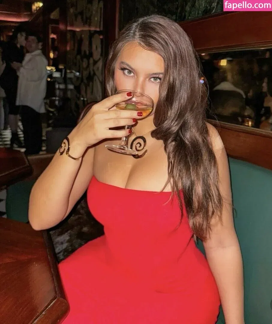 Sofia Jamora Onlyfans Photo Gallery 