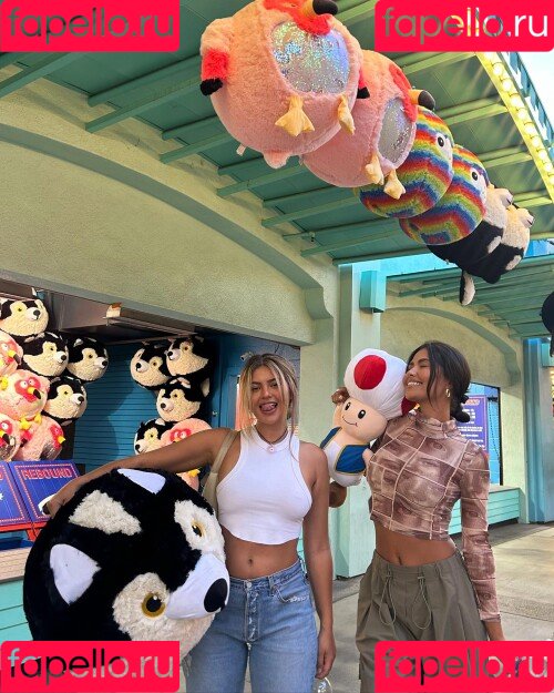 Sofia Jamora Onlyfans Photo Gallery 