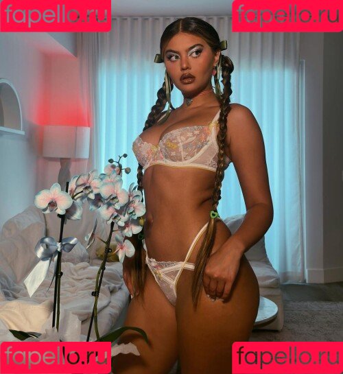 Sofia Jamora Onlyfans Photo Gallery 