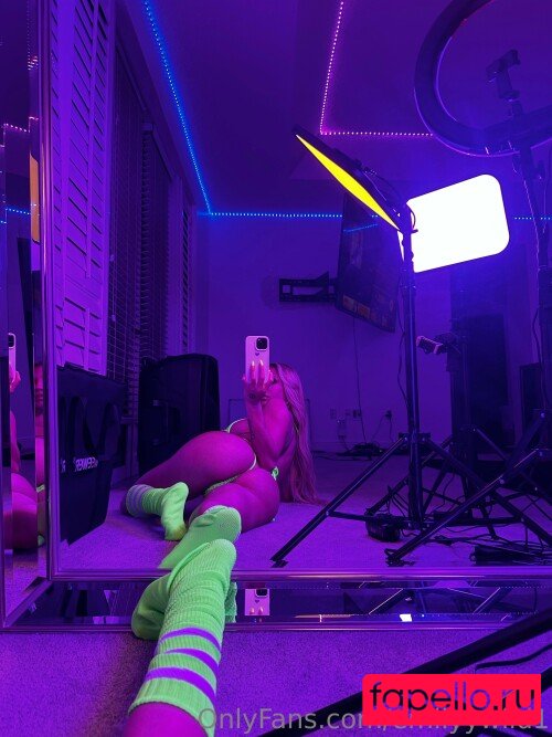 Emilyy Wild Nude Onlyfans Photo 126