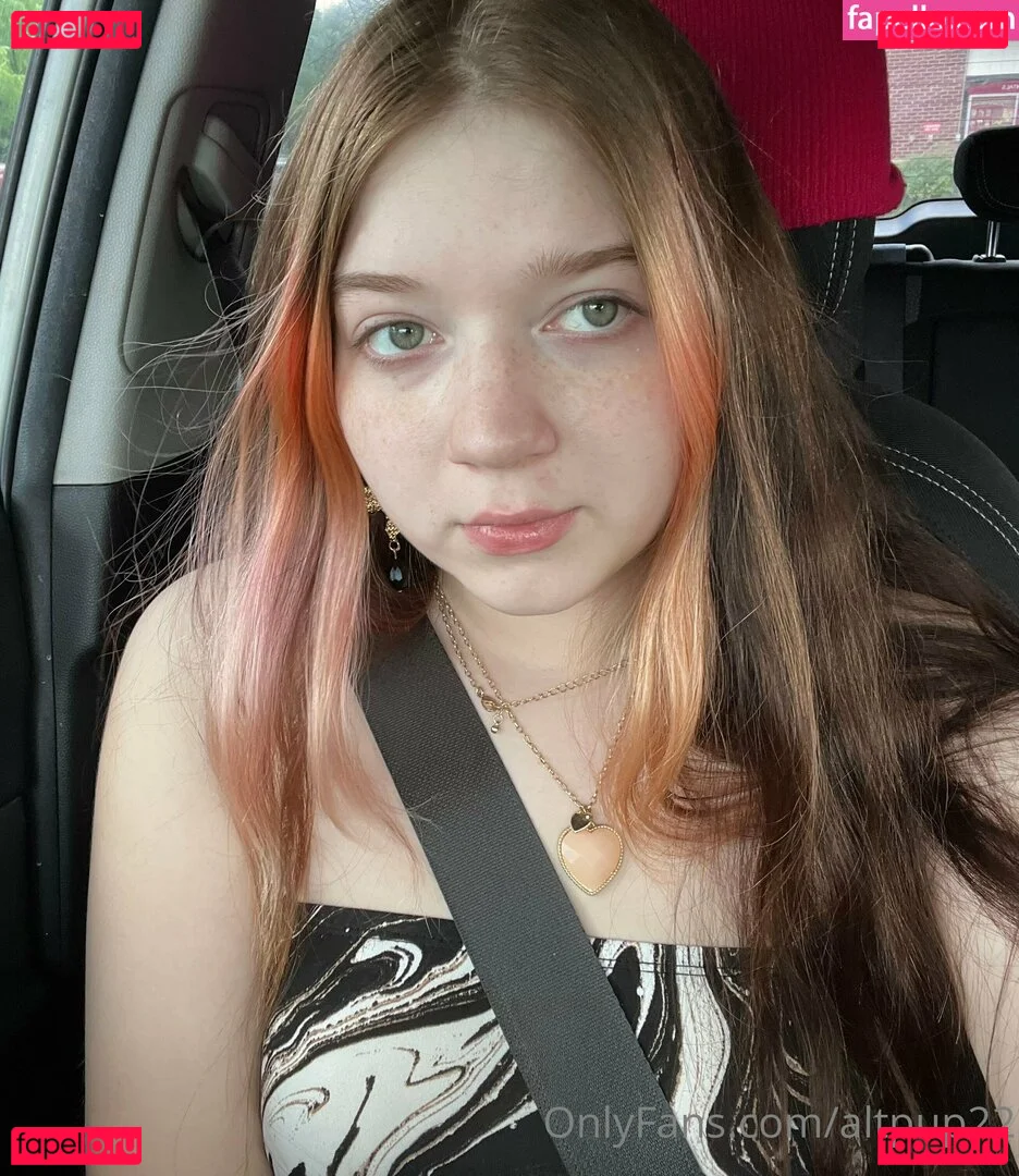 altpup22 Onlyfans Photo Gallery 