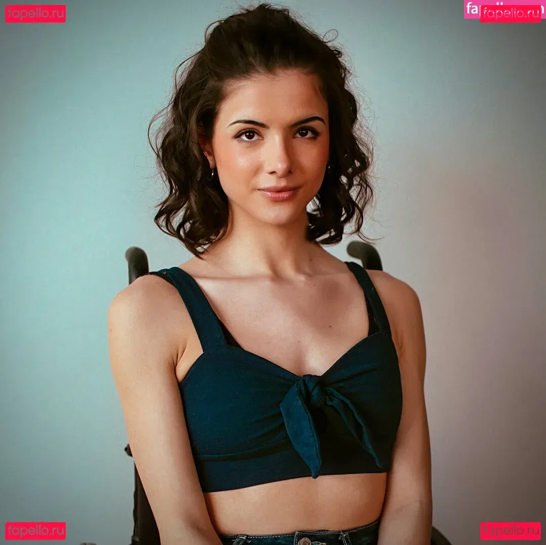 Lolita Milena Onlyfans Photo Gallery 