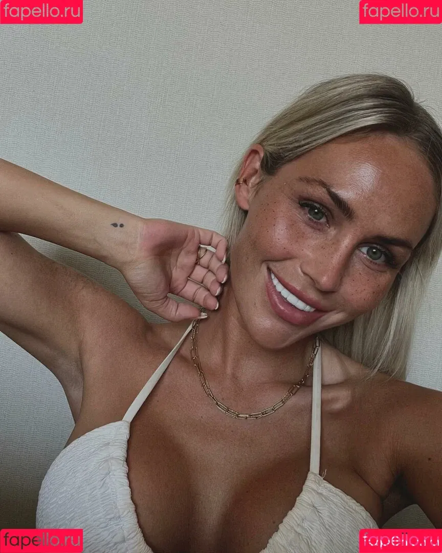 Anna Seneca Onlyfans Photo Gallery 
