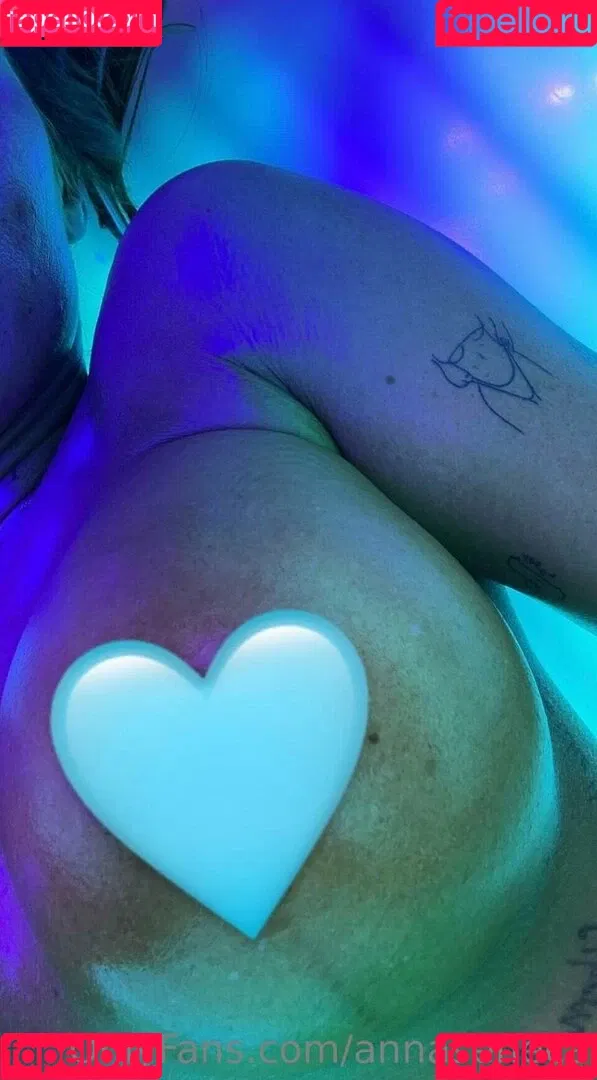 Anna Seneca Onlyfans Photo Gallery 