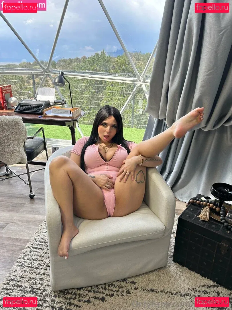 reinafree Onlyfans Photo Gallery 