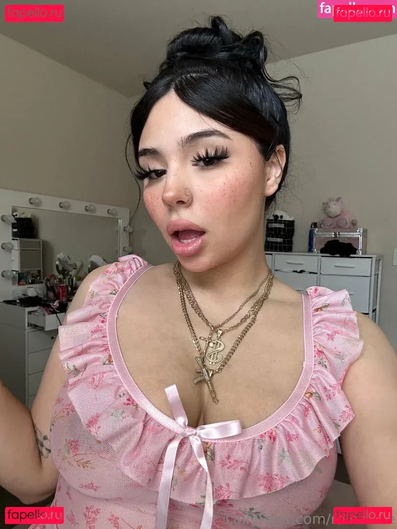 reinafree Onlyfans Photo Gallery 