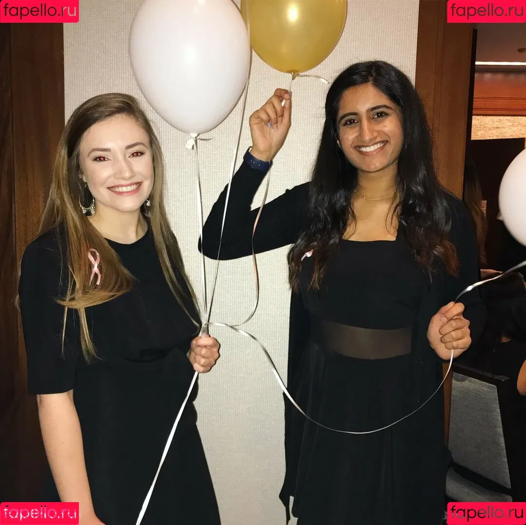 Arasha Lalani Onlyfans Photo Gallery 