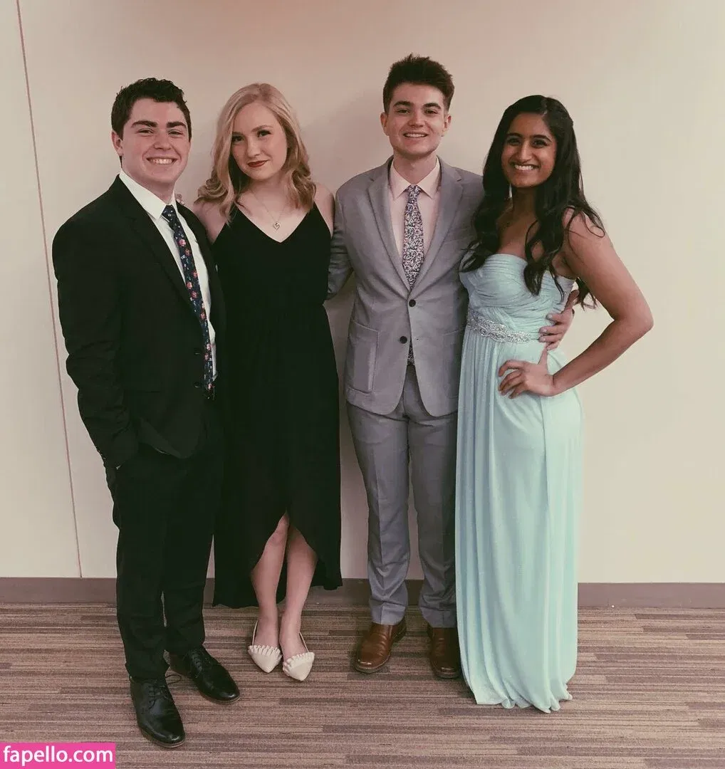 Arasha Lalani Onlyfans Photo Gallery 