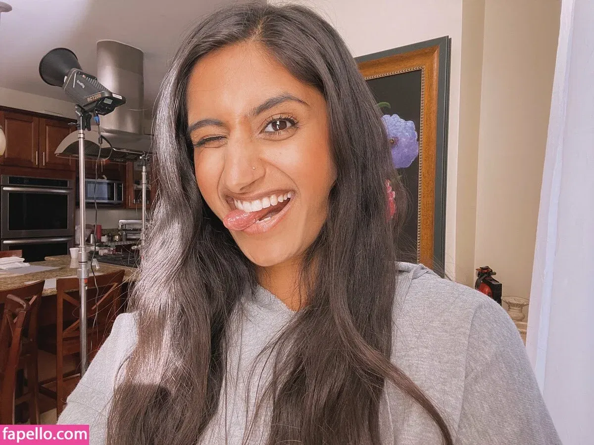 Arasha Lalani Onlyfans Photo Gallery 