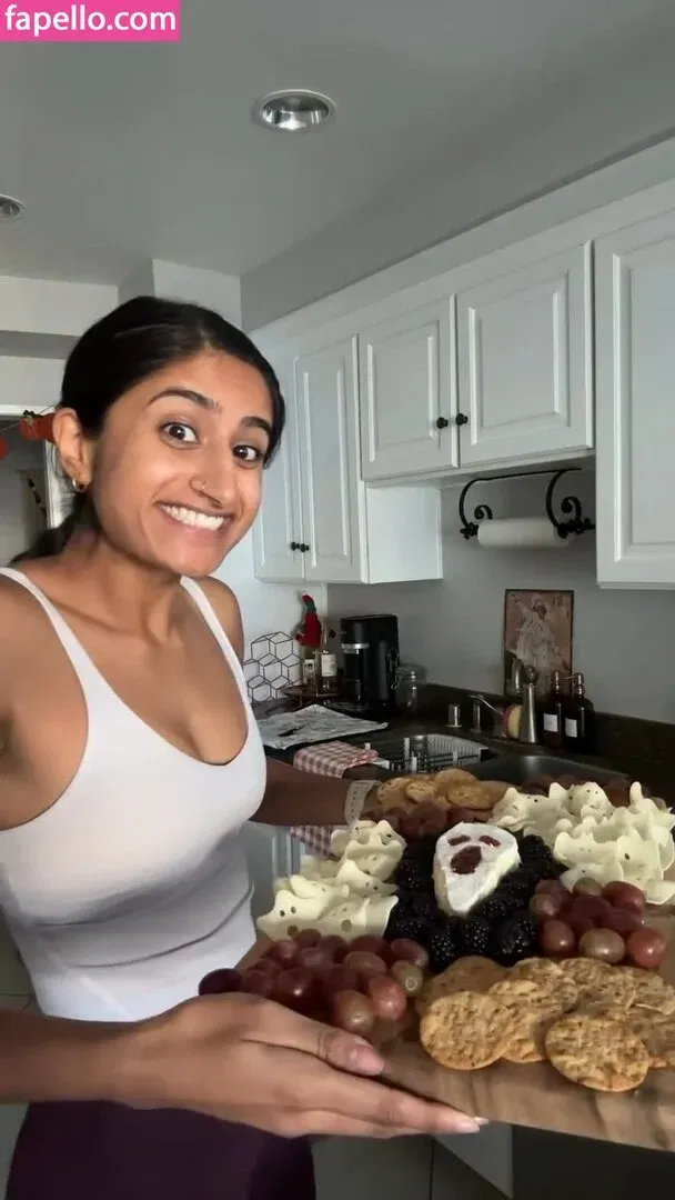 Arasha Lalani Onlyfans Photo Gallery 