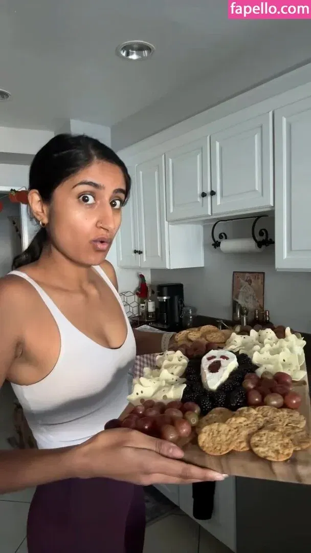 Arasha Lalani Onlyfans Photo Gallery 