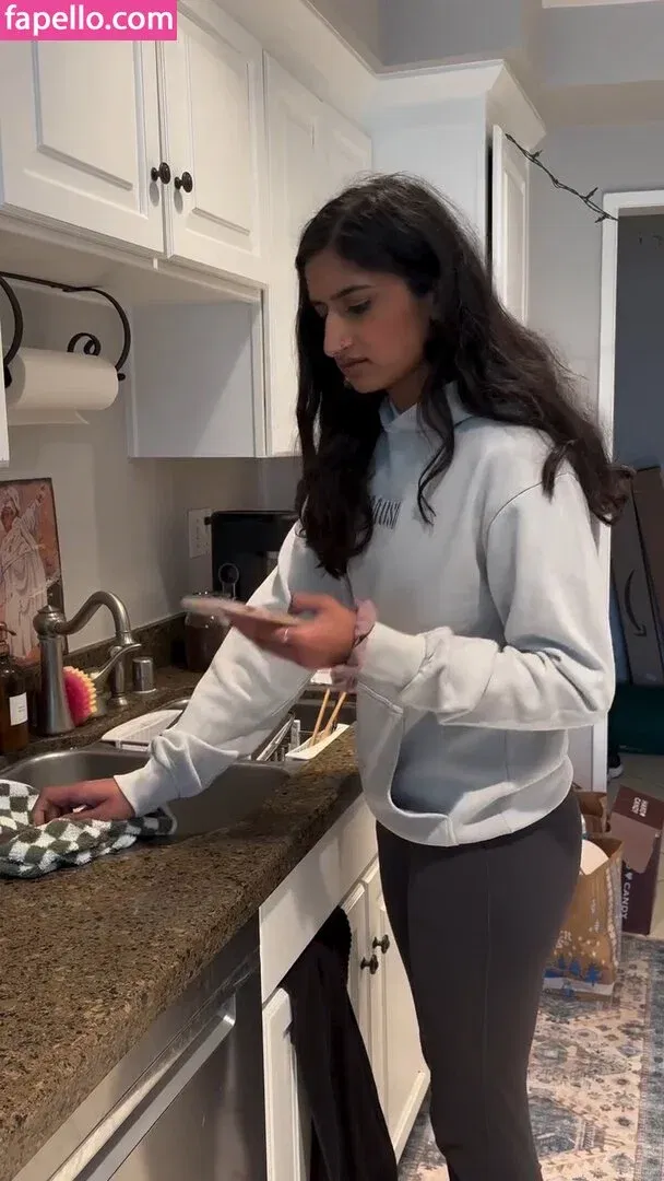 Arasha Lalani Onlyfans Photo Gallery 