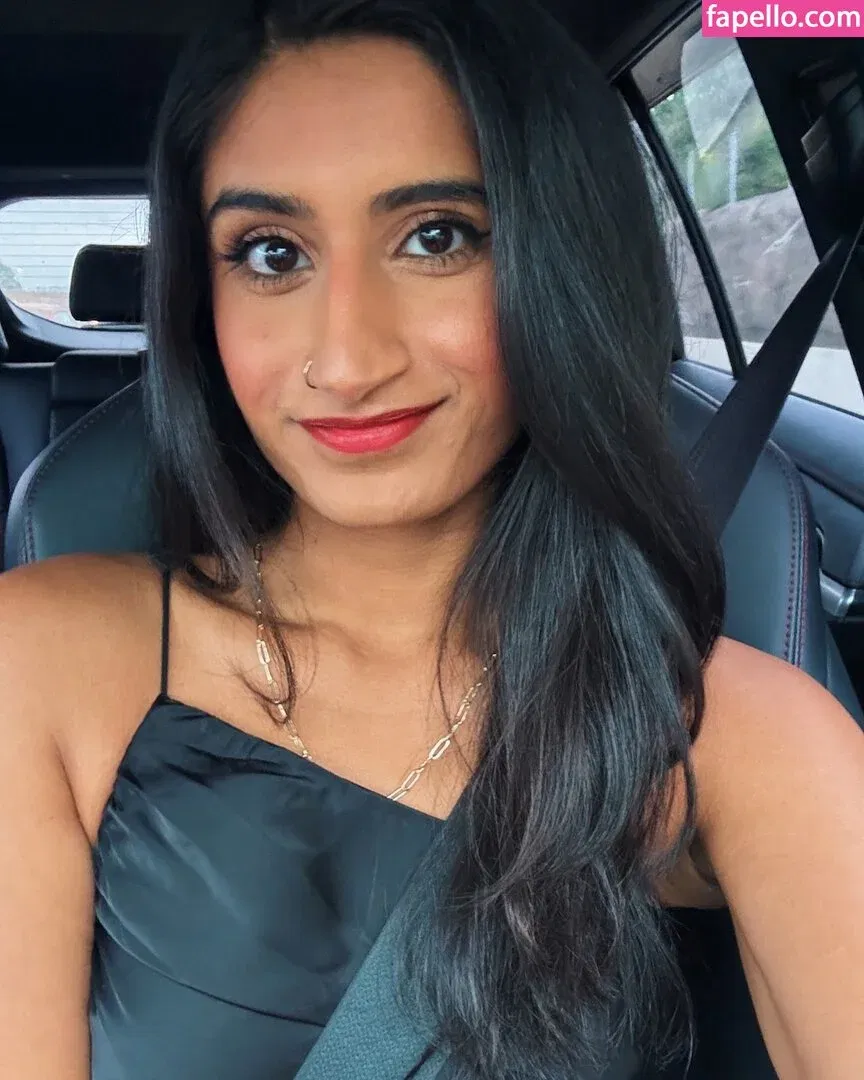 Arasha Lalani Onlyfans Photo Gallery 