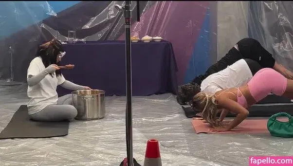 Arasha Lalani Onlyfans Photo Gallery 