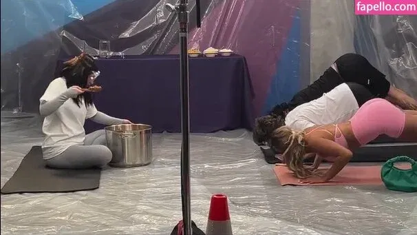 Arasha Lalani Onlyfans Photo Gallery 