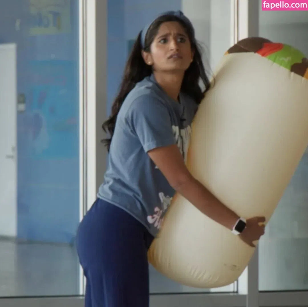 Arasha Lalani Onlyfans Photo Gallery 