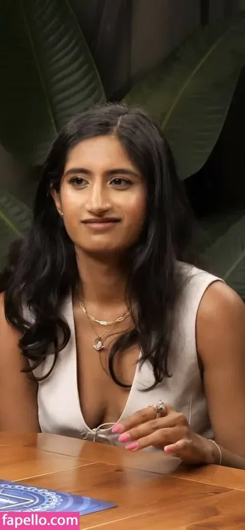 Arasha Lalani Onlyfans Photo Gallery 