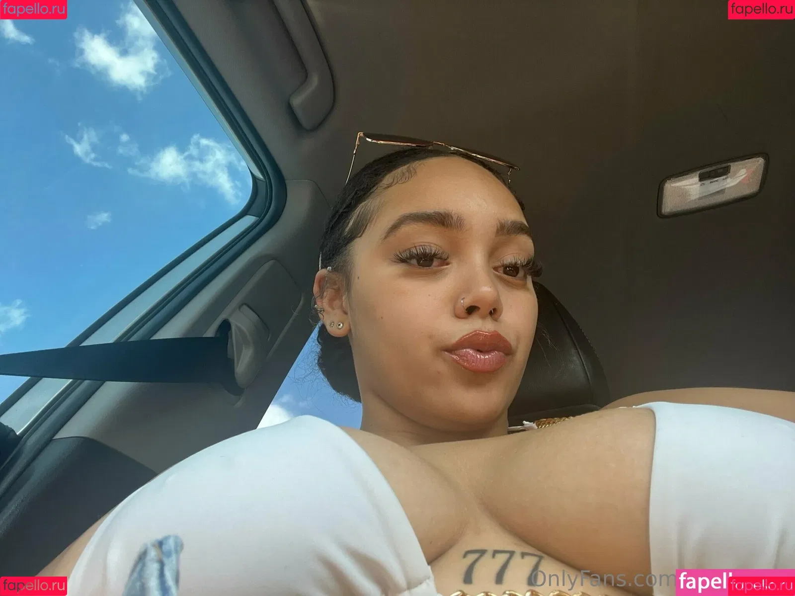 ninaa.eve Onlyfans Photo Gallery 
