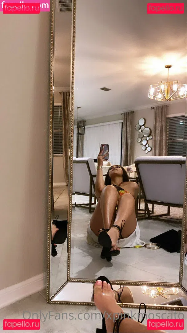 ninaa.eve Onlyfans Photo Gallery 