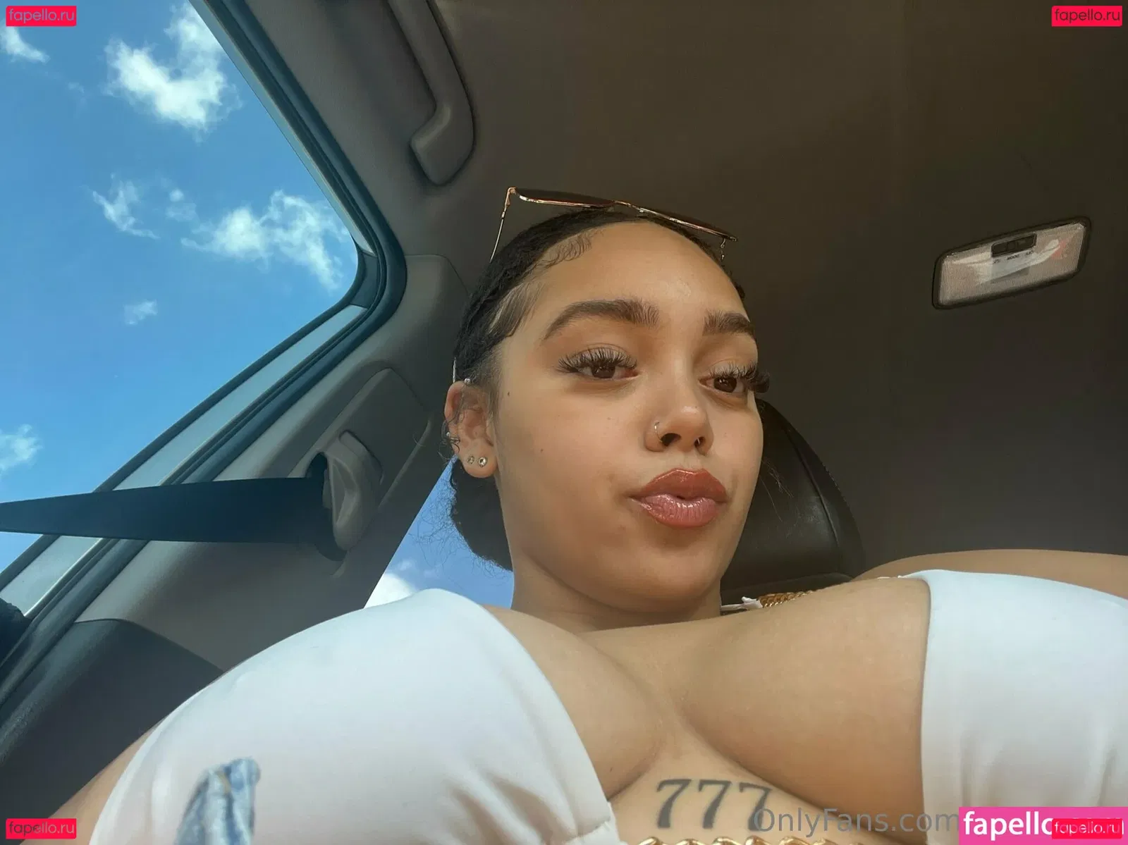 ninaa.eve Onlyfans Photo Gallery 