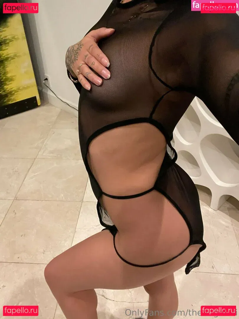 theangelari Onlyfans Photo Gallery 