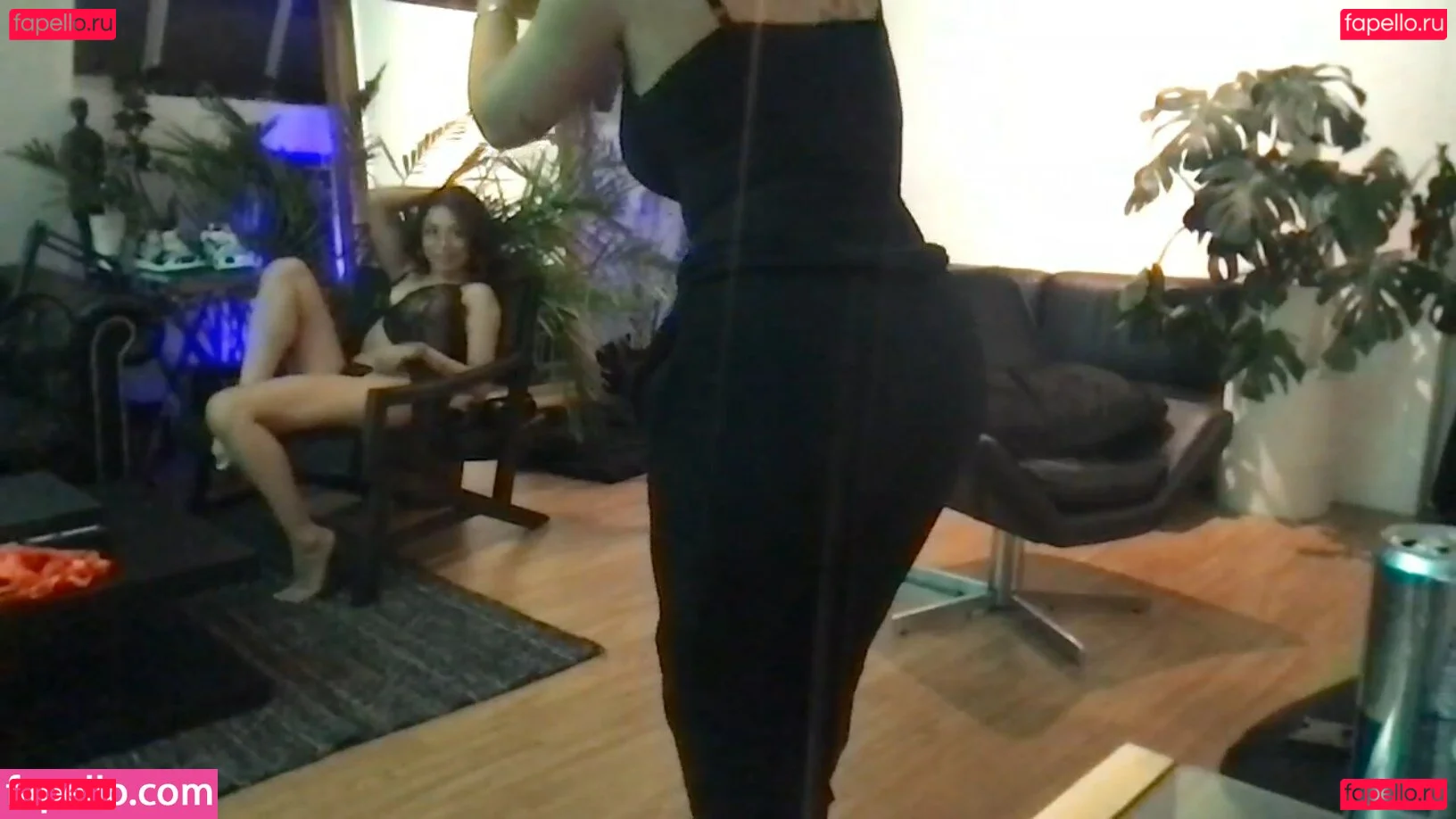 theangelari Onlyfans Photo Gallery 