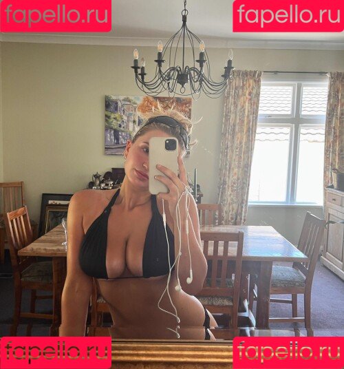 Vee Campbell Onlyfans Photo Gallery 