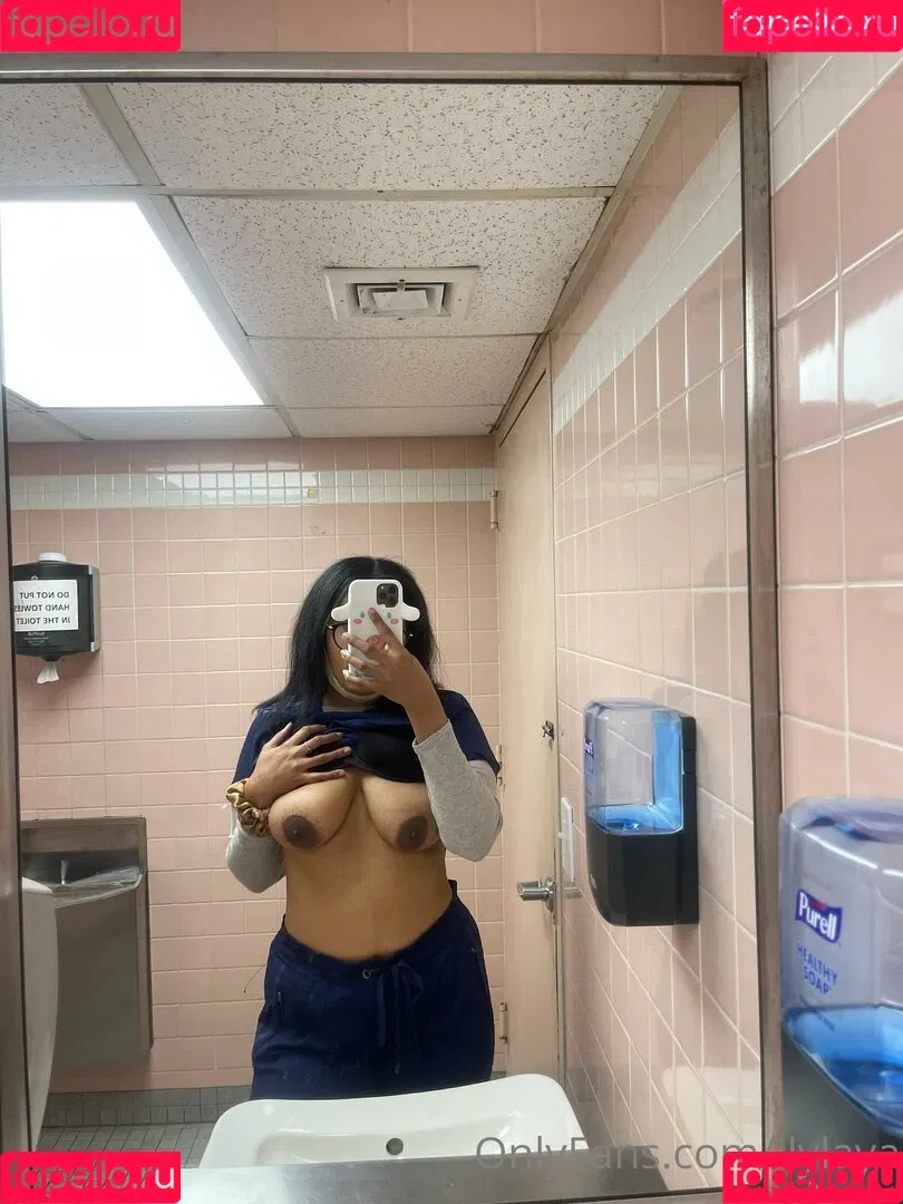 wholelottalaya Onlyfans Photo Gallery 