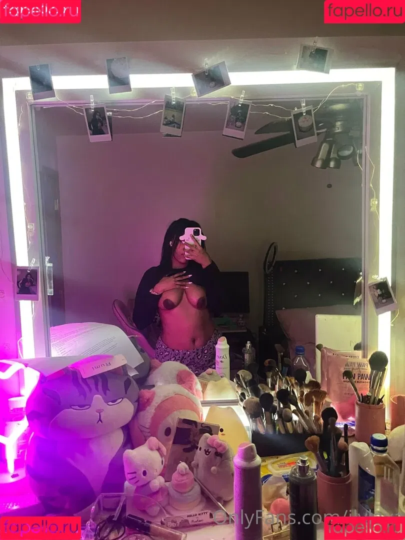 wholelottalaya Onlyfans Photo Gallery 