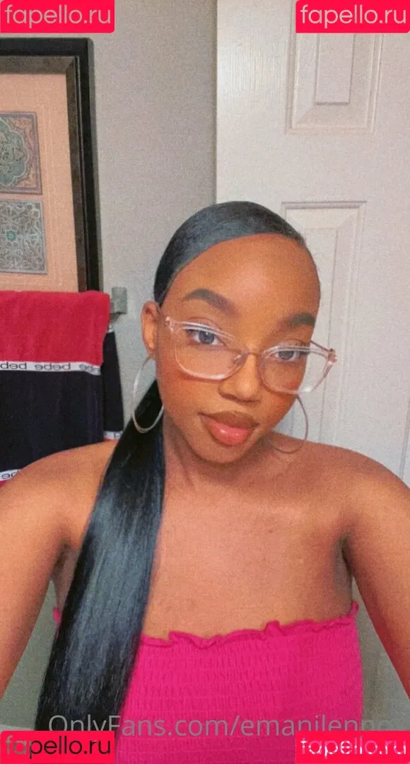emanilennox Onlyfans Photo Gallery 