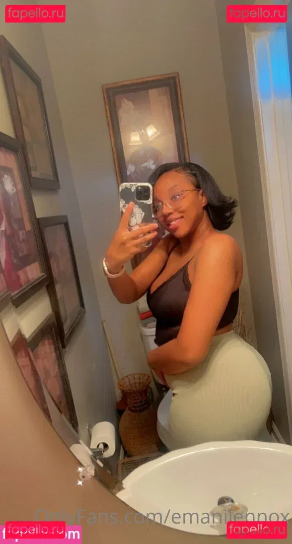 emanilennox Onlyfans Photo Gallery 