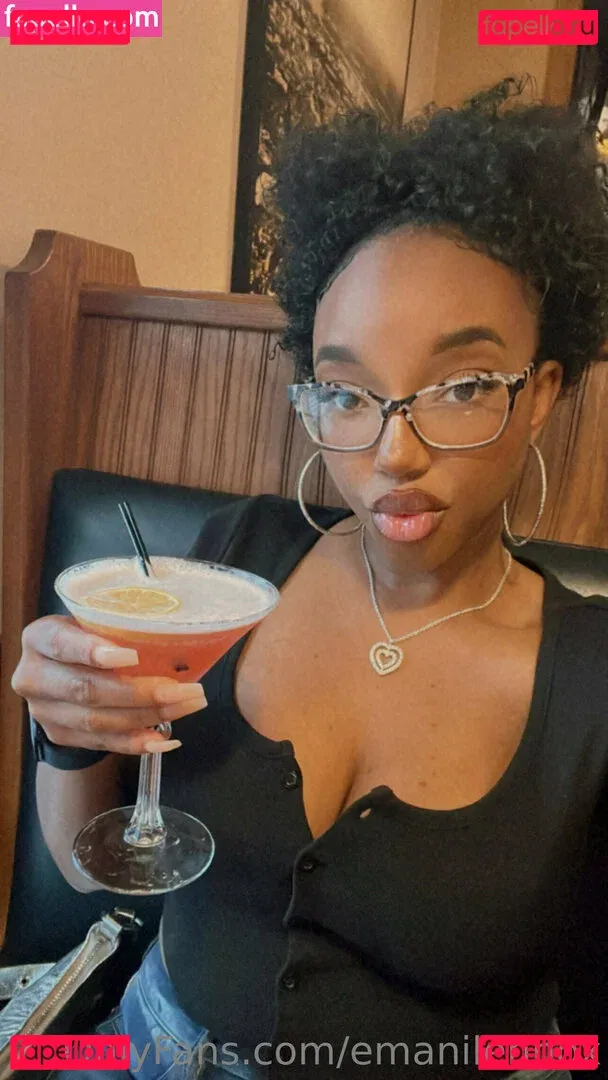 emanilennox Onlyfans Photo Gallery 