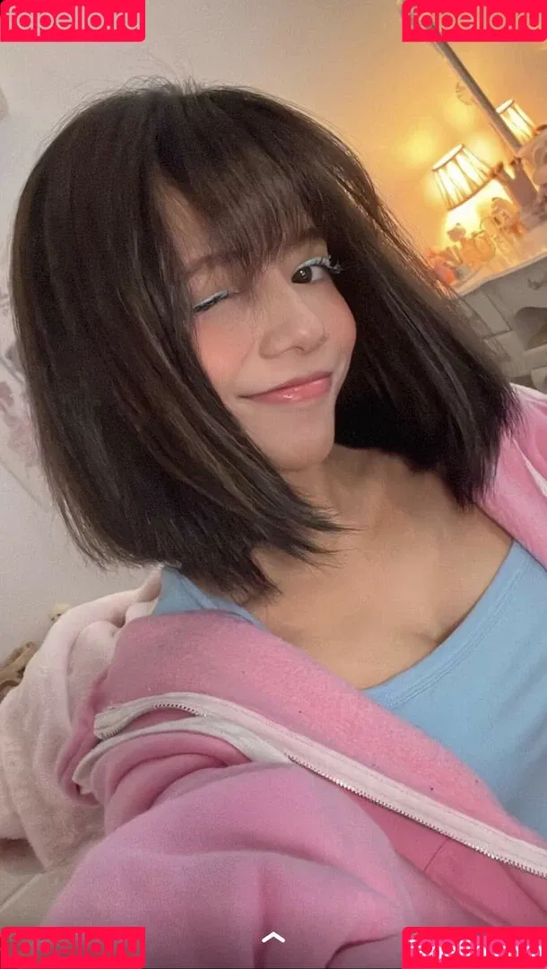 Eeeveenara Onlyfans Photo Gallery 