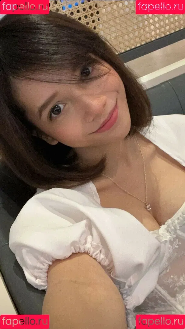 Eeeveenara Onlyfans Photo Gallery 