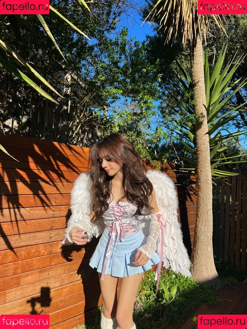 Eeeveenara Onlyfans Photo Gallery 