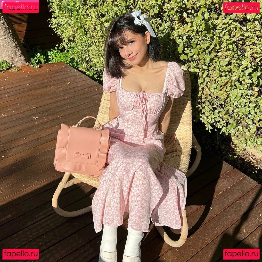 Eeeveenara Onlyfans Photo Gallery 