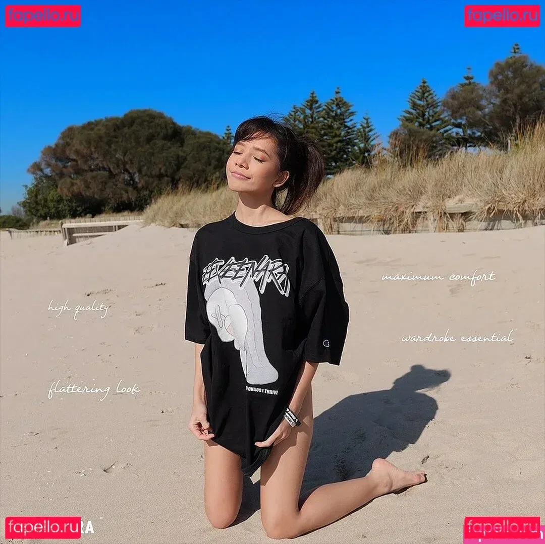 Eeeveenara Onlyfans Photo Gallery 