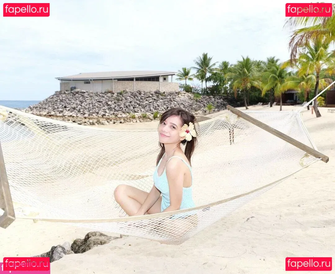 Eeeveenara Onlyfans Photo Gallery 