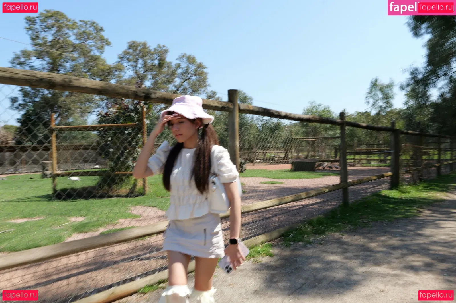 Eeeveenara Onlyfans Photo Gallery 