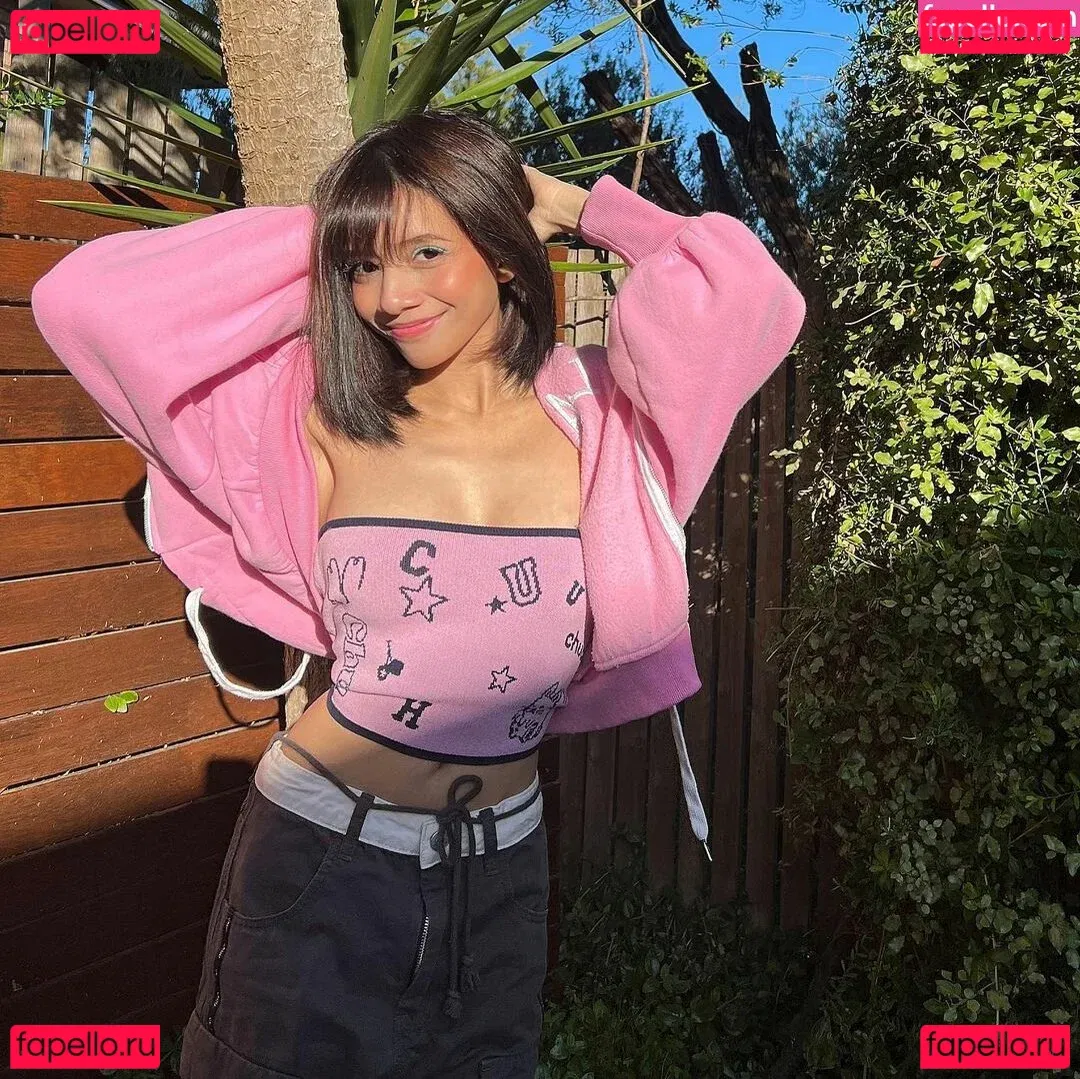 Eeeveenara Onlyfans Photo Gallery 