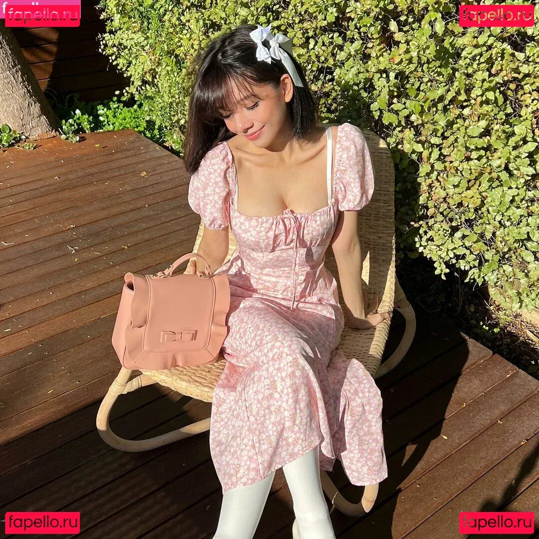 Eeeveenara Onlyfans Photo Gallery 