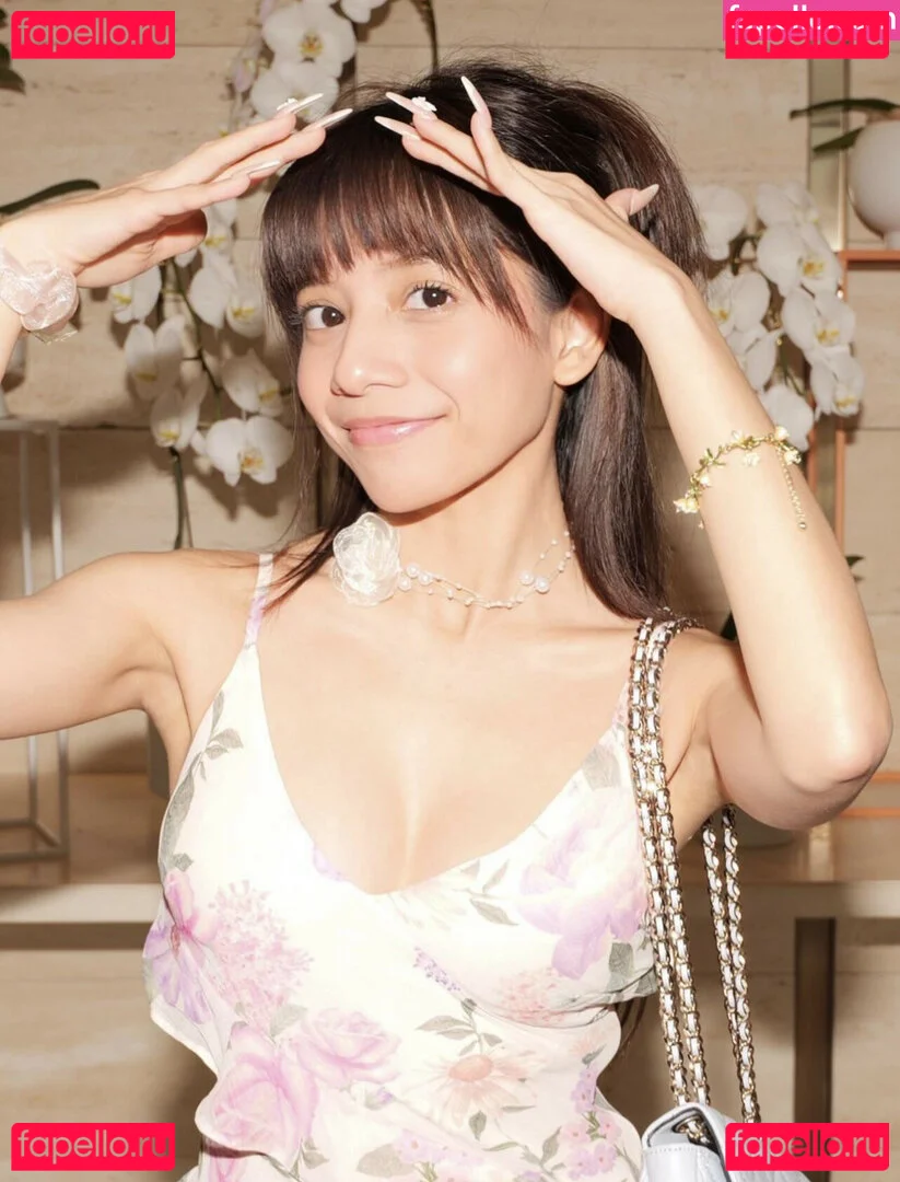 Eeeveenara Onlyfans Photo Gallery 