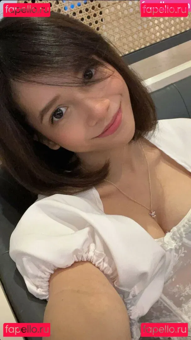 Eeeveenara Onlyfans Photo Gallery 