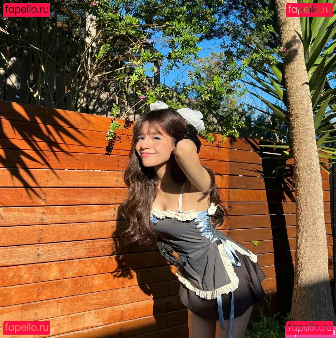 Eeeveenara Onlyfans Photo Gallery 