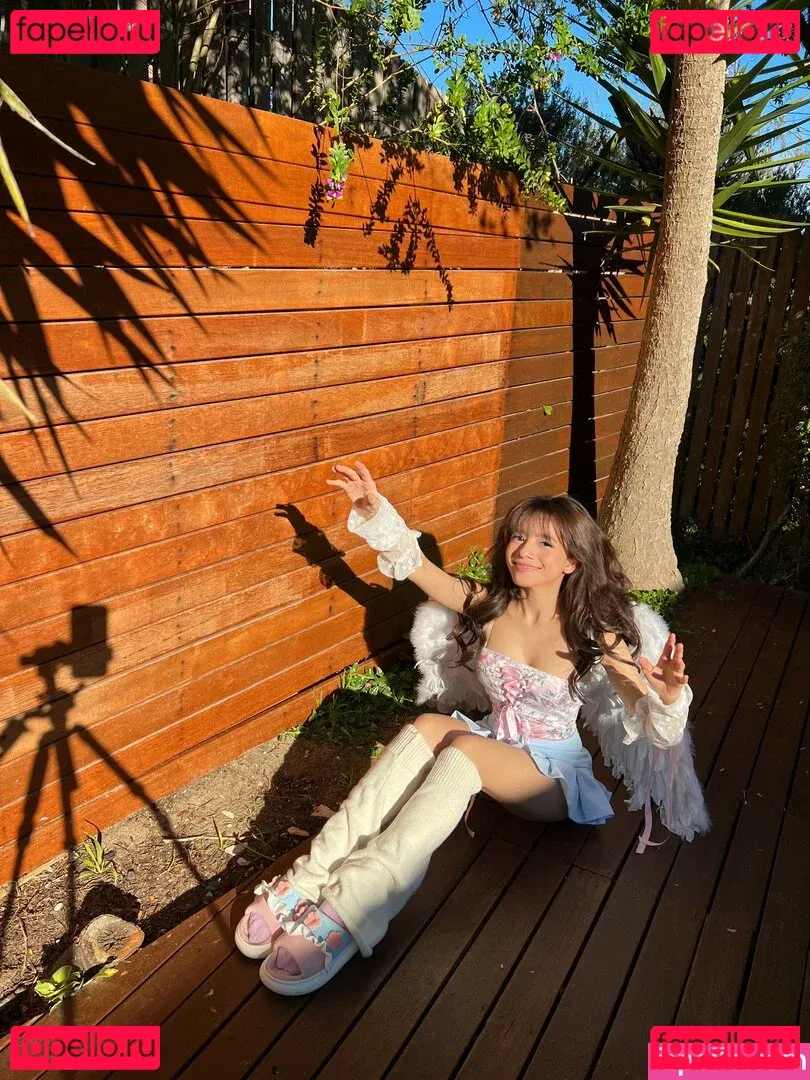 Eeeveenara Onlyfans Photo Gallery 