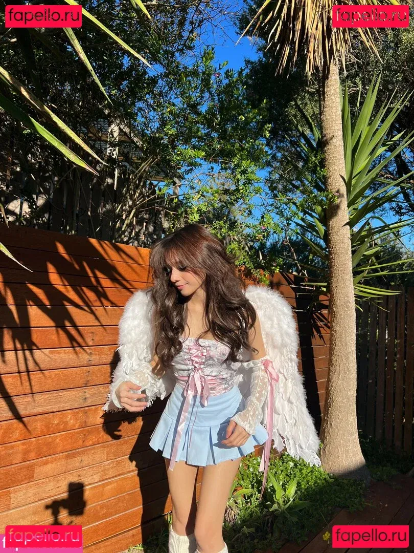 Eeeveenara Onlyfans Photo Gallery 